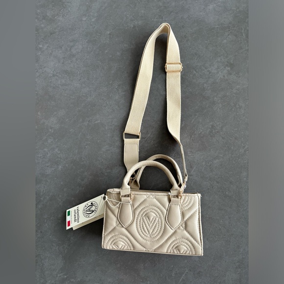 Valentino Orlandi Women's Quilted Crossbody Shoulder Hand Bag in Light Taupe NWT - Picture 4 of 12